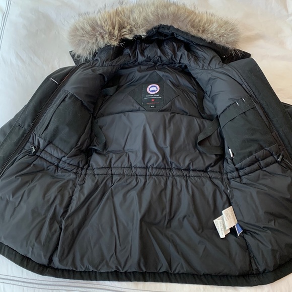 Canada Goose Montebello Parka - Small Black - Picture 3 of 5
